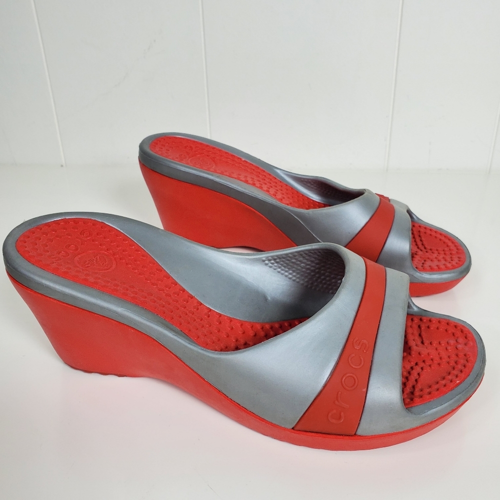 Crocs Sassery 3" wedge slipon sandles size 7 - Picture 9 of 10